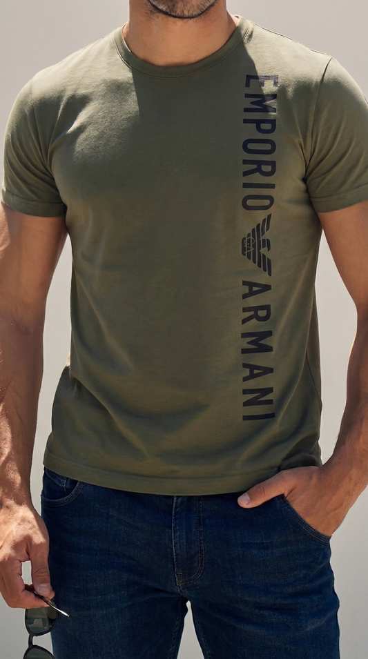 Emporio Armani maslinasta majica - model