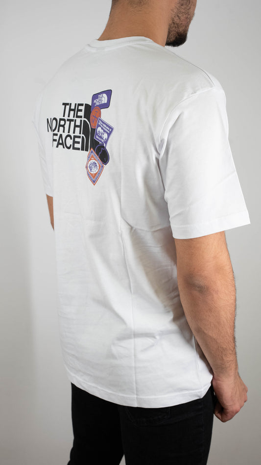 The North Face Bela Majica sa Logo Printom na Leđima