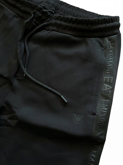 Emporio Armani EA7 Crni Šorc