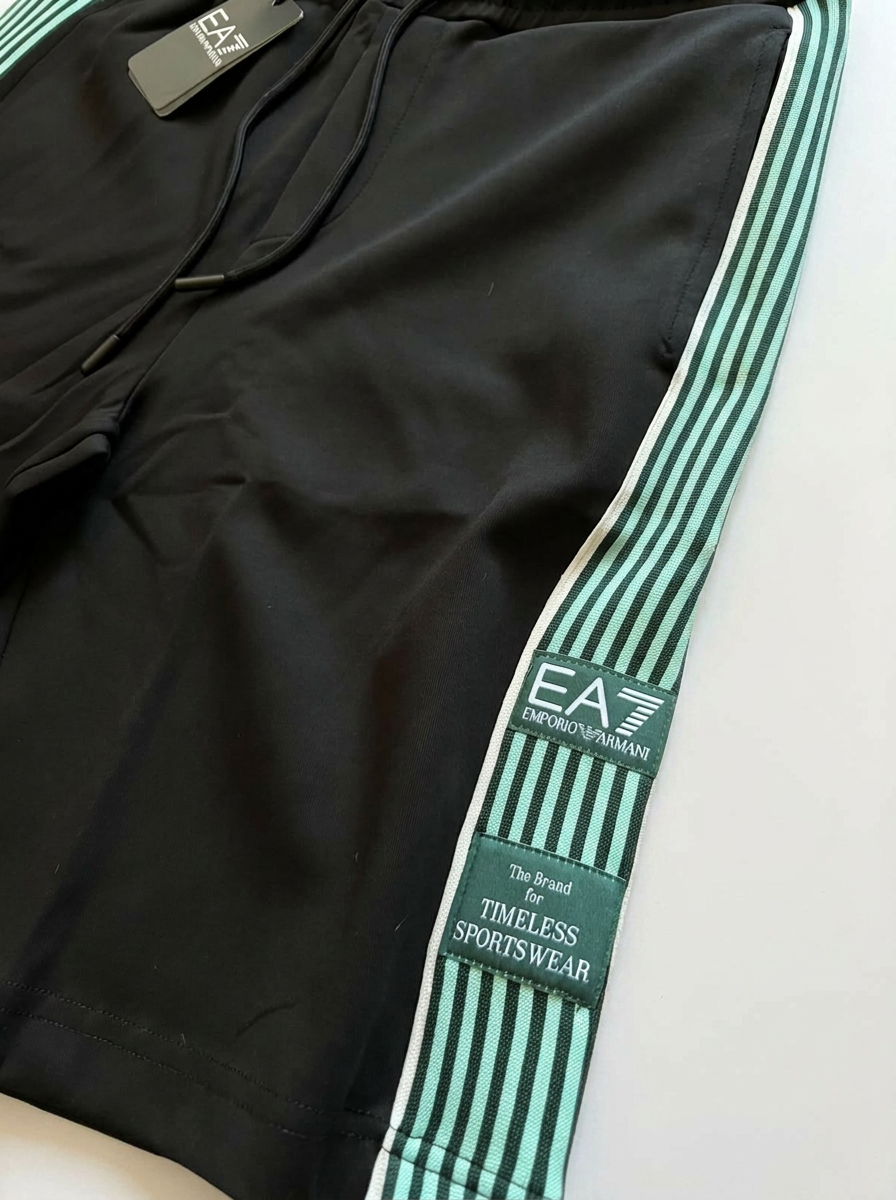 Emporio Armani EA7 Komplet sa Zelenim Detaljima
