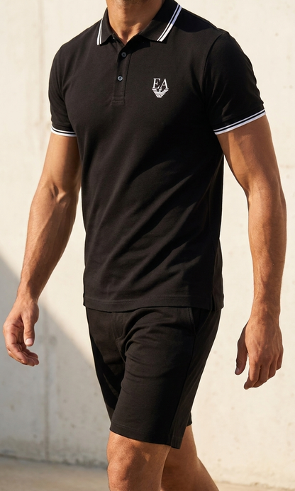 Emporio Armani crna polo majica sa EA logom - model