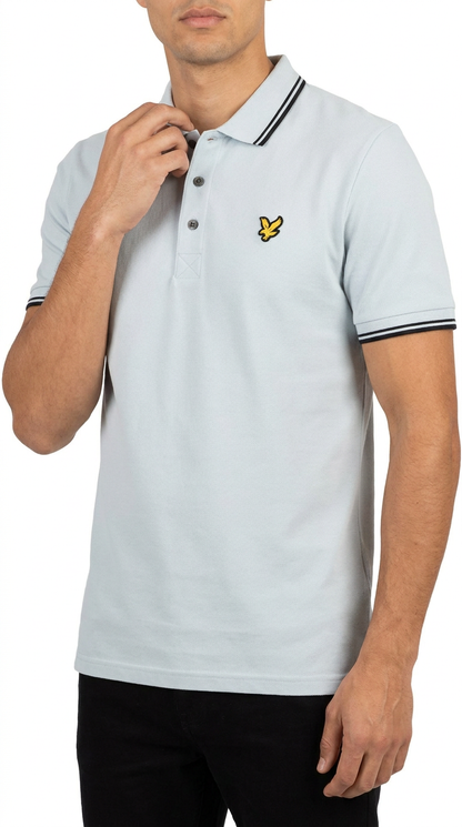 Lyle & Scott Baby Blue Polo Majica sa Crnim Detaljima na Kragni